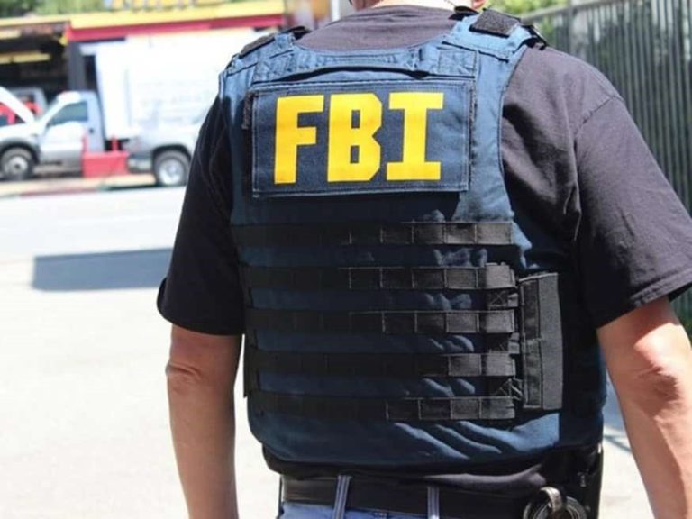 Sede del FBI en Washington, agencia cuyos nueve exagentes demandan por su despido