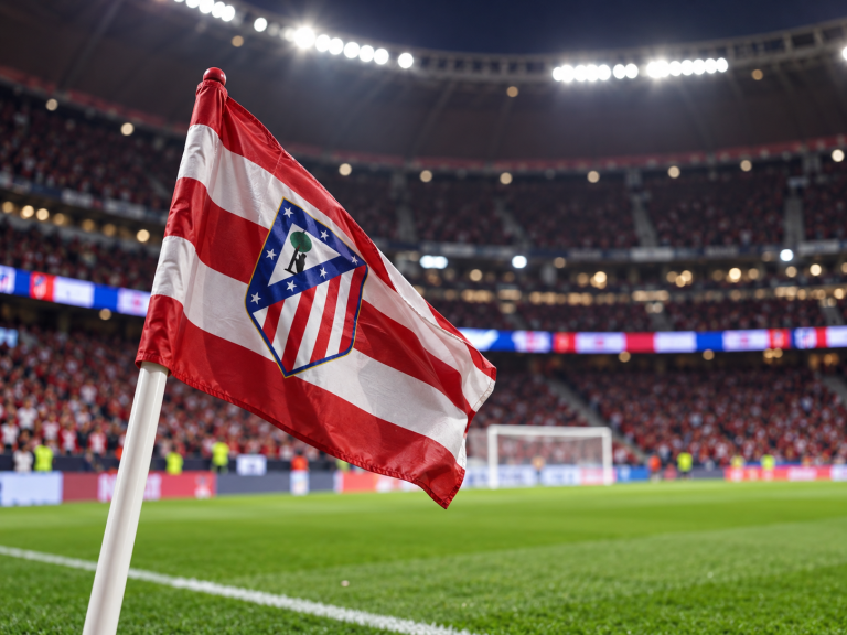 Jugadores del Atlético de Madrid en el Metropolitano durante el partido de Champions